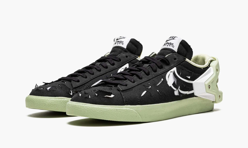 Blazer Low "Acronym - Black / Olive Aura"