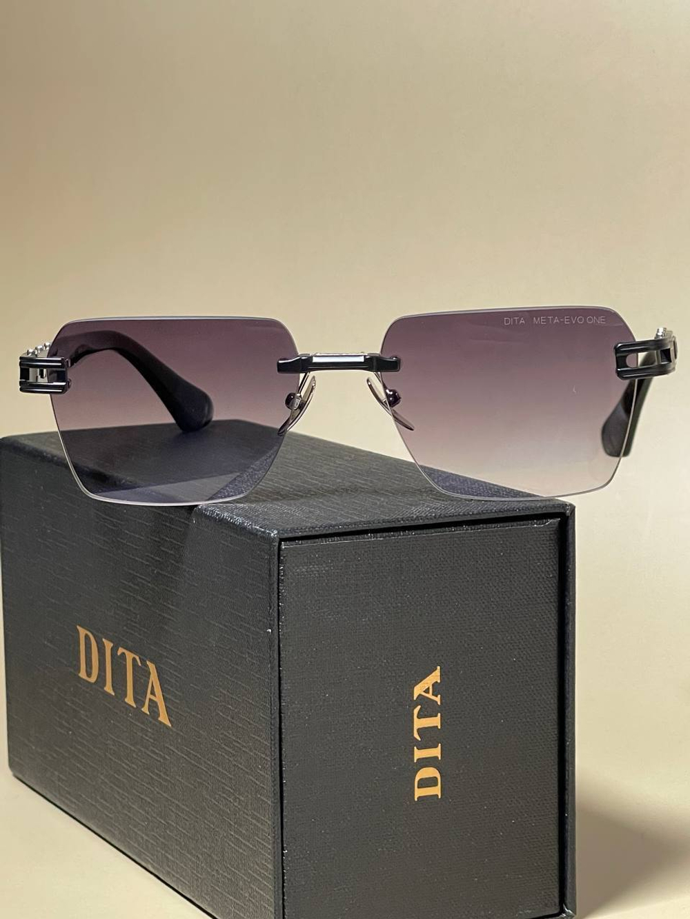 Солнцезащитные очки Dita