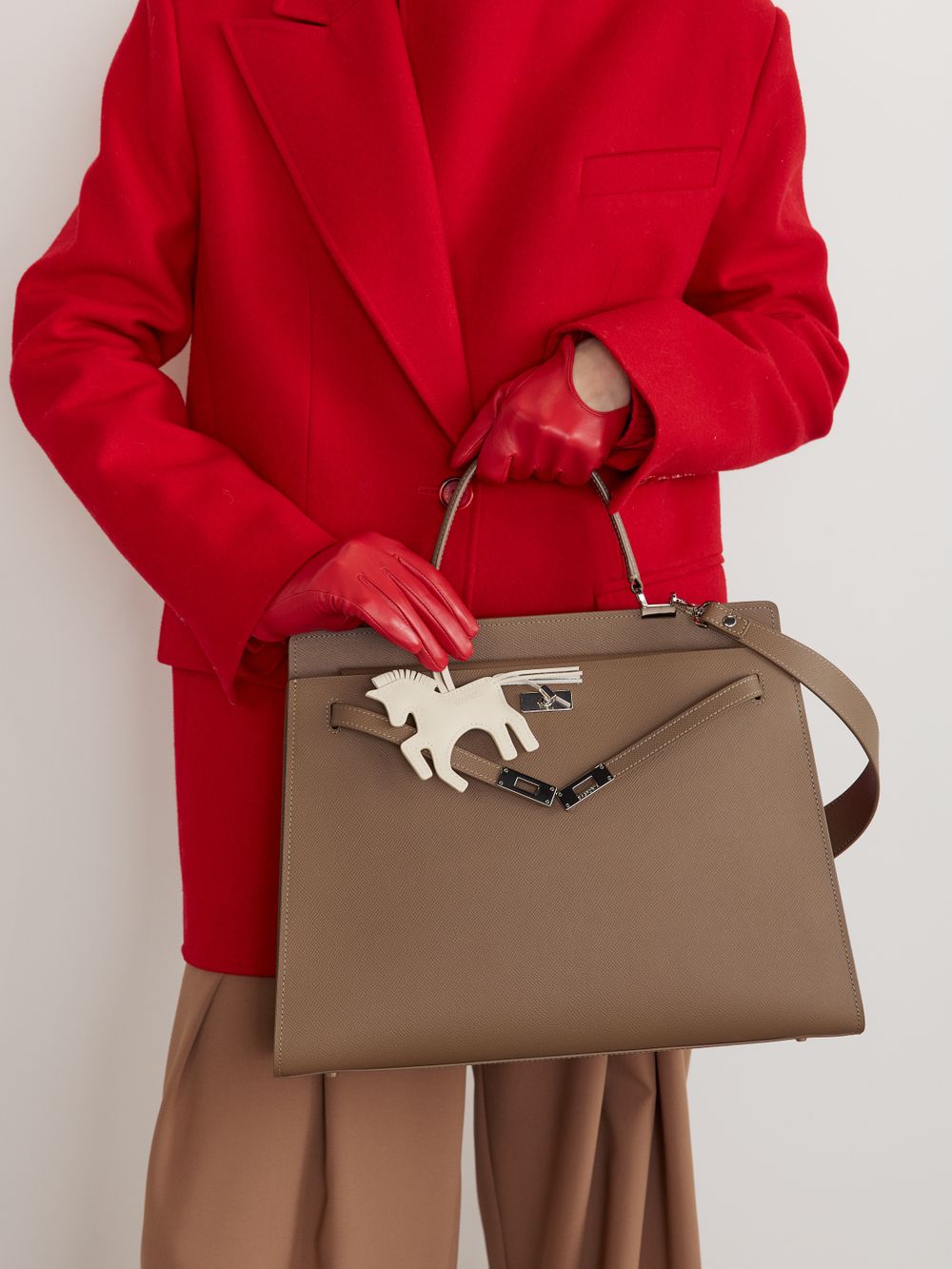 БРЕЛОК ЛОШАДКА MILK