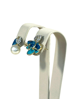 Серьги гвоздики ассиметричные