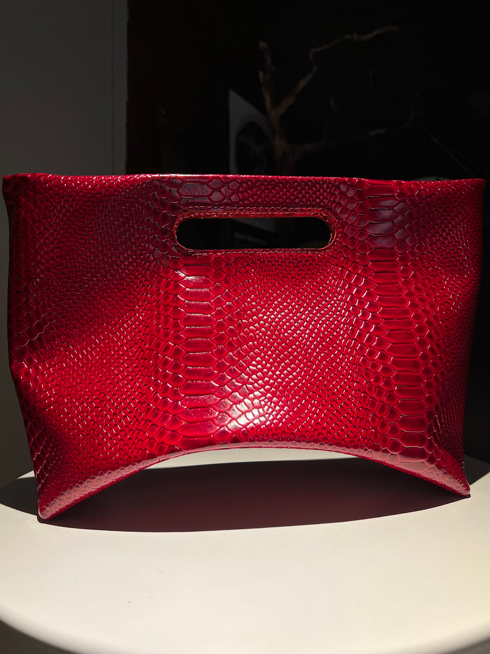 Сумка Луна питон кармин