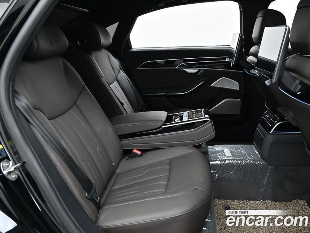 Audi A8 (D5) 55 TFSI Quattro Premium LWB (11.2021)