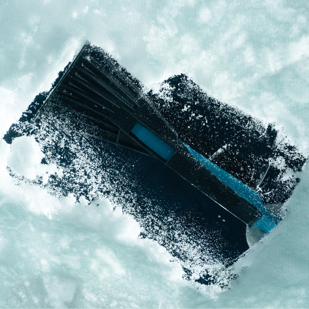 Щетка-сметка для снега со скребком 530 мм, бирюзовая Sparta