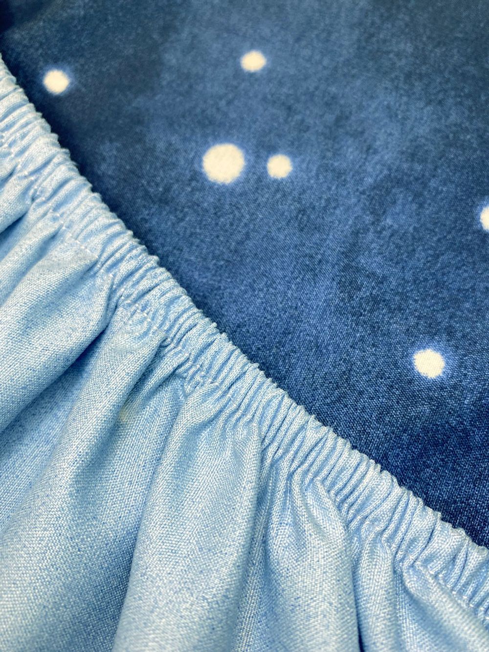 Простынь на резинке полисатин Simple House "Capella" 140x200 см