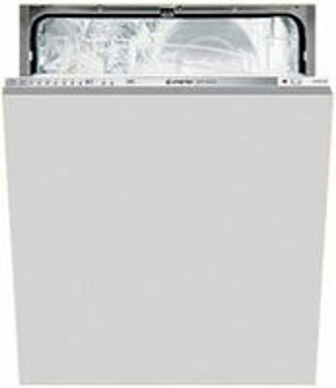 Встраиваемая посудомоечная машина Hotpoint-Ariston LFT 228