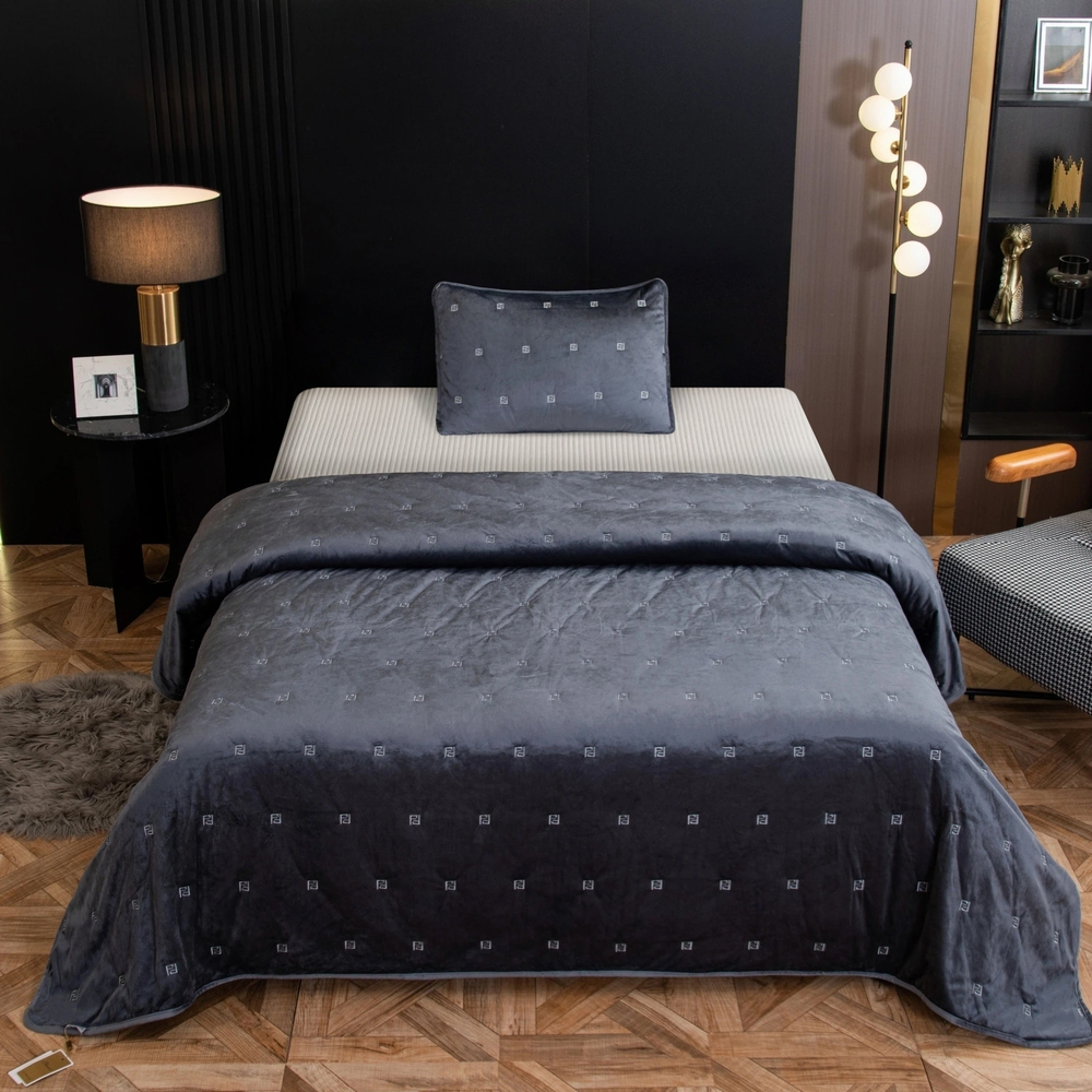 Велюровое покрывало Grande OVS001