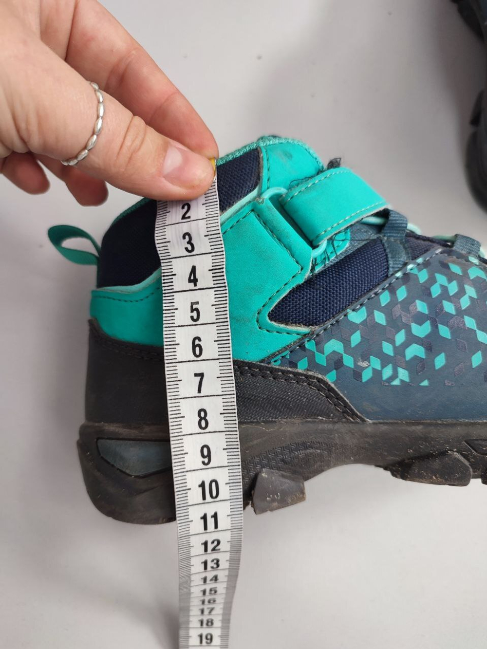 Кроссовки Quechua зимние 31 размер