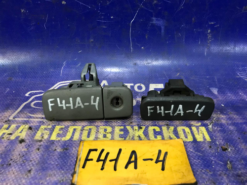 Бардачок пассажирский MITSUBISHI DIAMANTE 1997