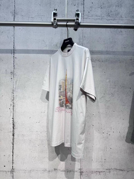 Футболка Balenciaga