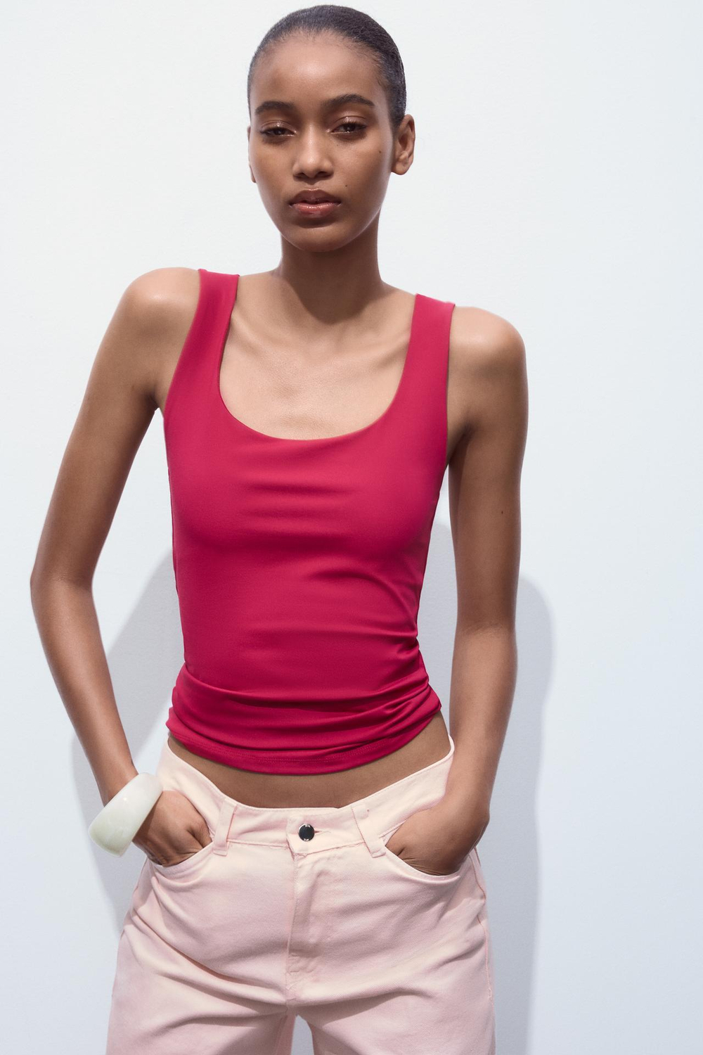 ZARA ТОП ИЗ ПОЛИАМИДА С ШИРОКИМИ БРЕТЕЛЯМИ, ФУКСИЯ