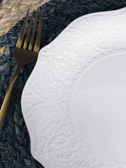 Тарелка десертная 21 см. Роял Ажур