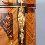 Винтажный комод в дворцовом стиле