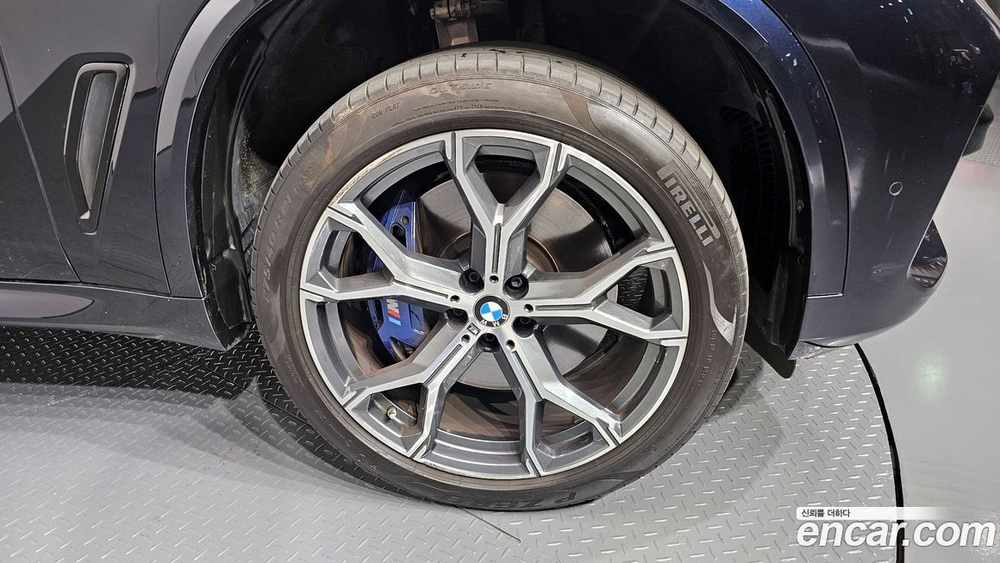 BMW X5 (G05) xDrive 40i M Sports (05.2020)