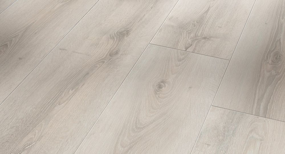 Basic 600 XL Дуб Аскада выбеленный, 3,208 м²