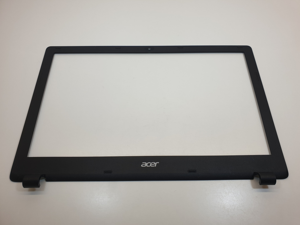 Рамка матрицы Acer E5-551G, AP154000500