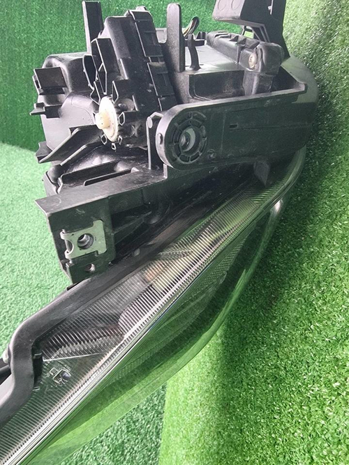 Фара левая Subaru Forester 5 SK (2018-2021) LED