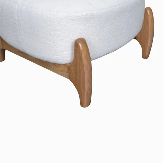 Кресло Judge белое со светлыми ножками