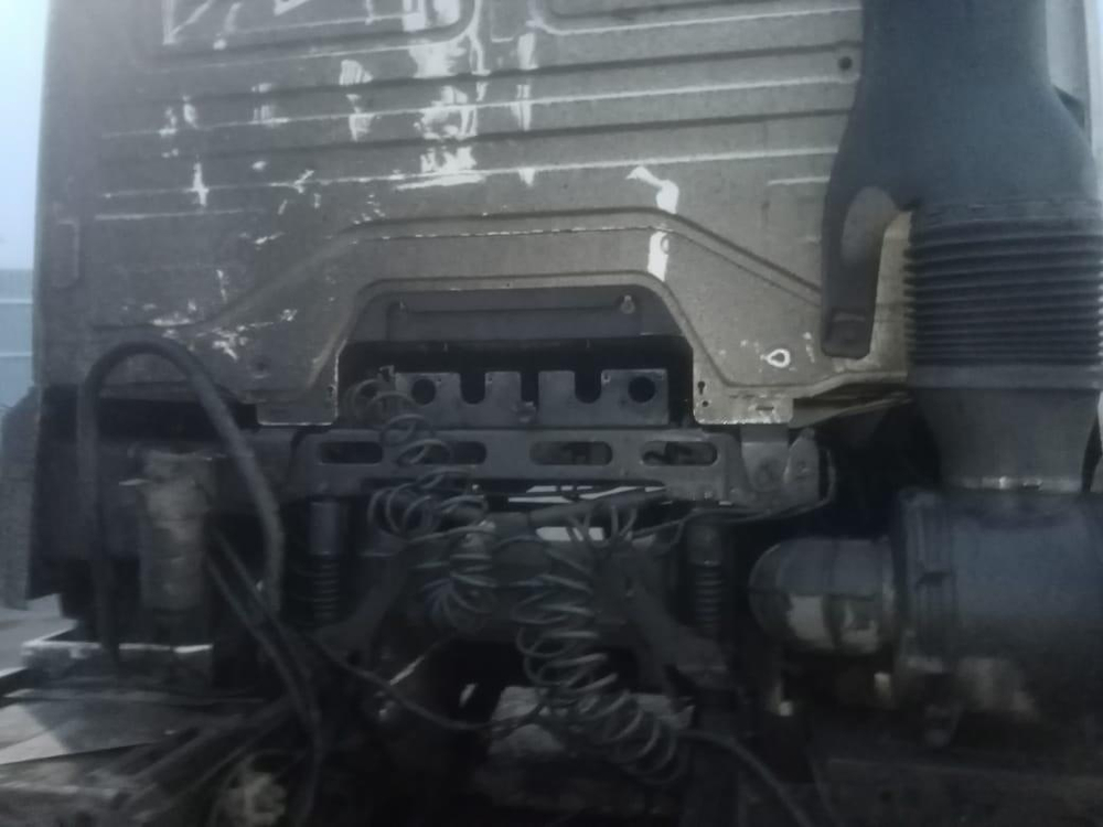 КамАЗ 5490 4x2 Седельный тягач 5490-S5 (Дизель/Газ, 12,0 л, 401 л.с., МТ)