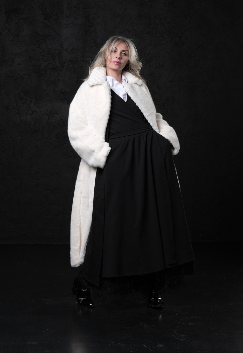 Шуба /белая /классика/ эко мех