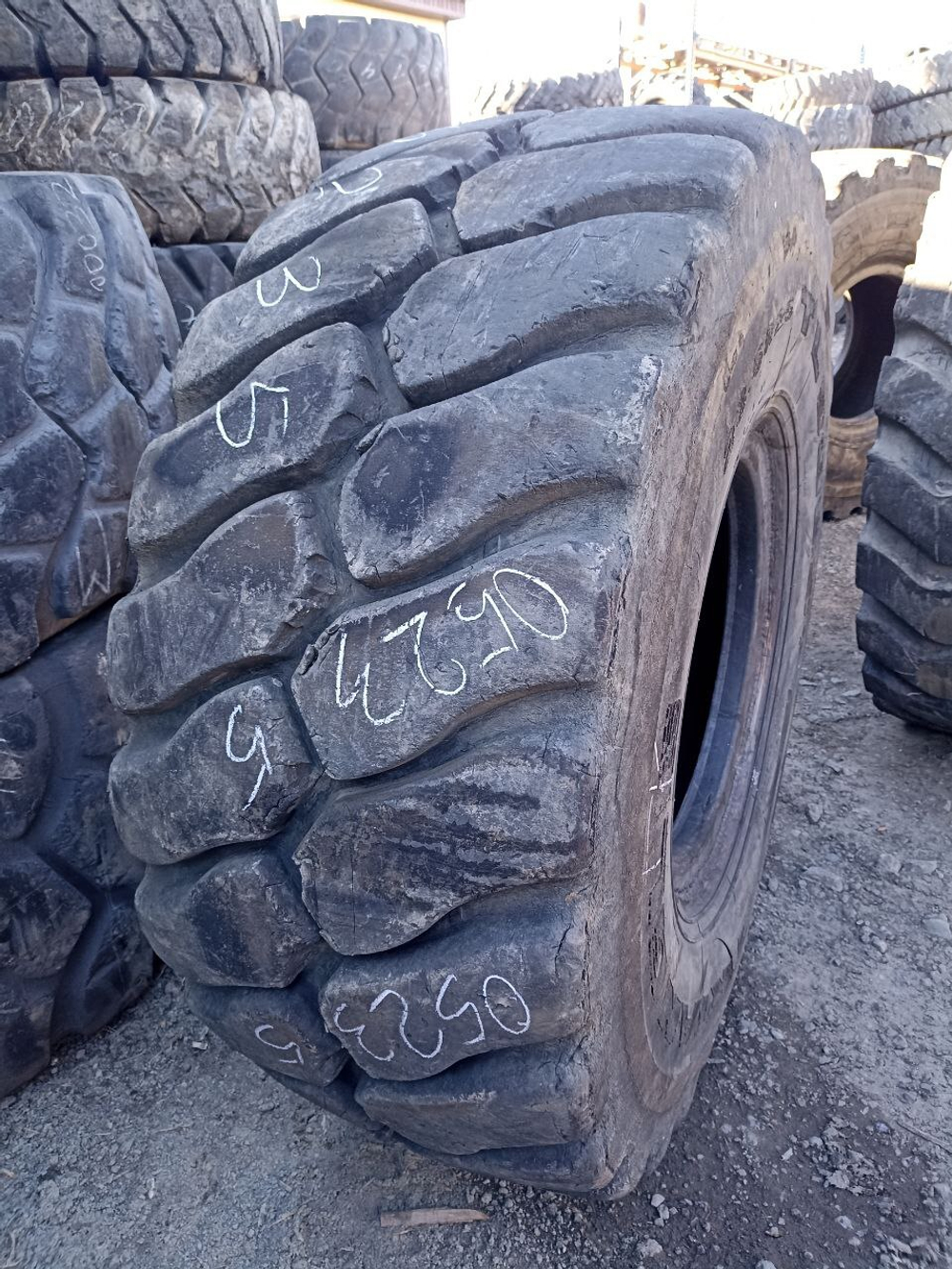 23.5R25 Triangle TL538S+ шина б/у