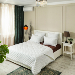 Одеяло евро, 200х220 см, Hotel collect, Файбер100%ПЭ, 350 г/м2, всесезон, чех 100% хл, кант, IVVA