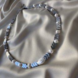 Бижутерия чокер "Стальной жемчуг" с барочным жемчугом и гематитом