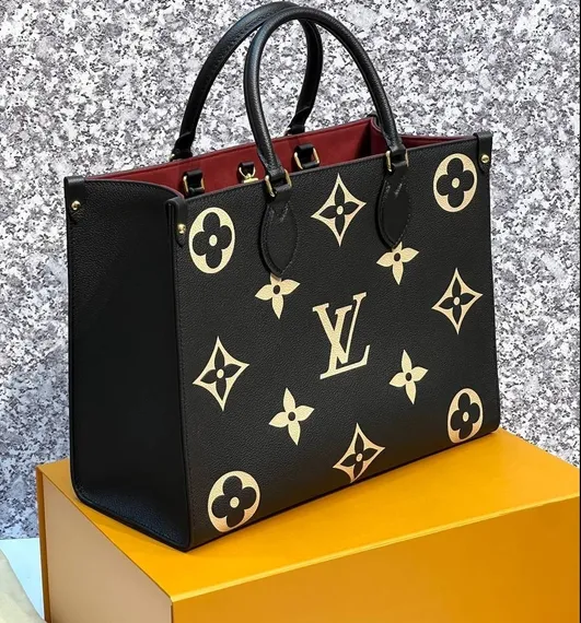 Сумка Louis Vuitton Onthego черный/бежевый