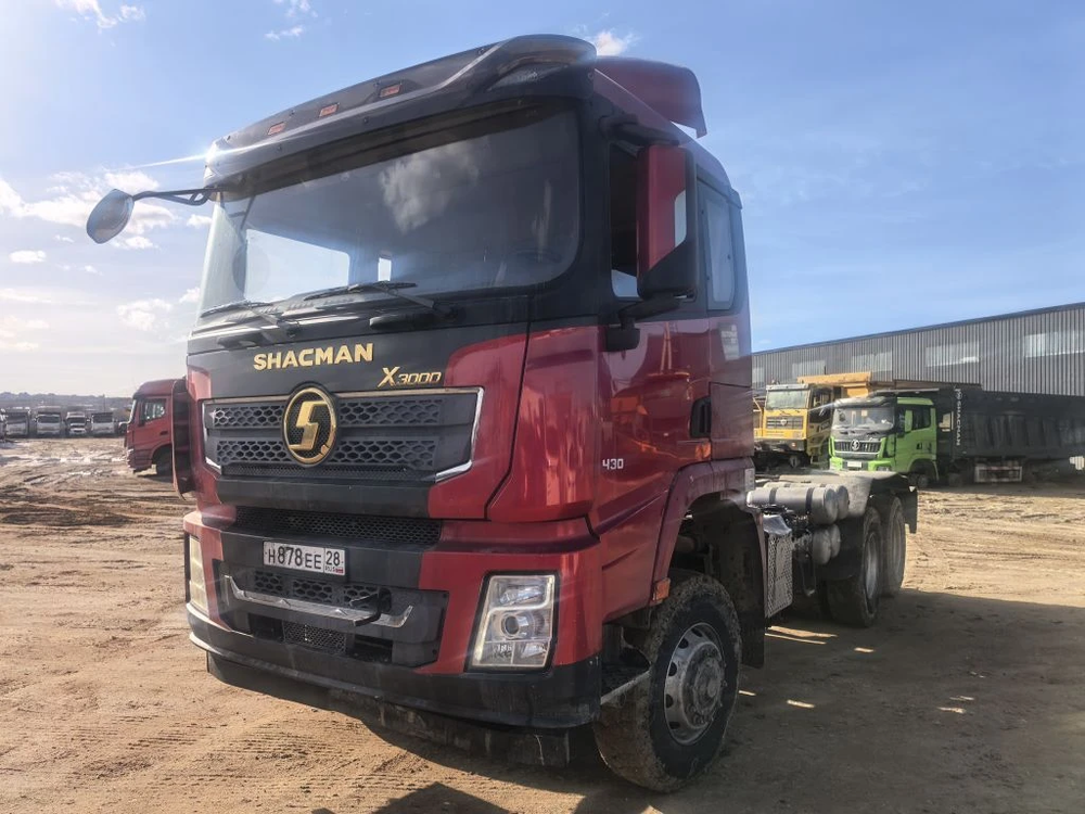Shacman (Shaanxi) SX* 6x6 Седельный тягач SX42586V385 (Дизельный, 11,6 л, 423 л.с., МТ)
