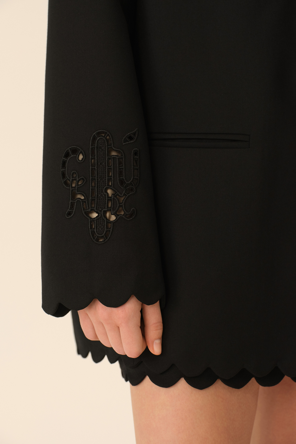 Жакет с ришелье ((Romantic CEO)), черный