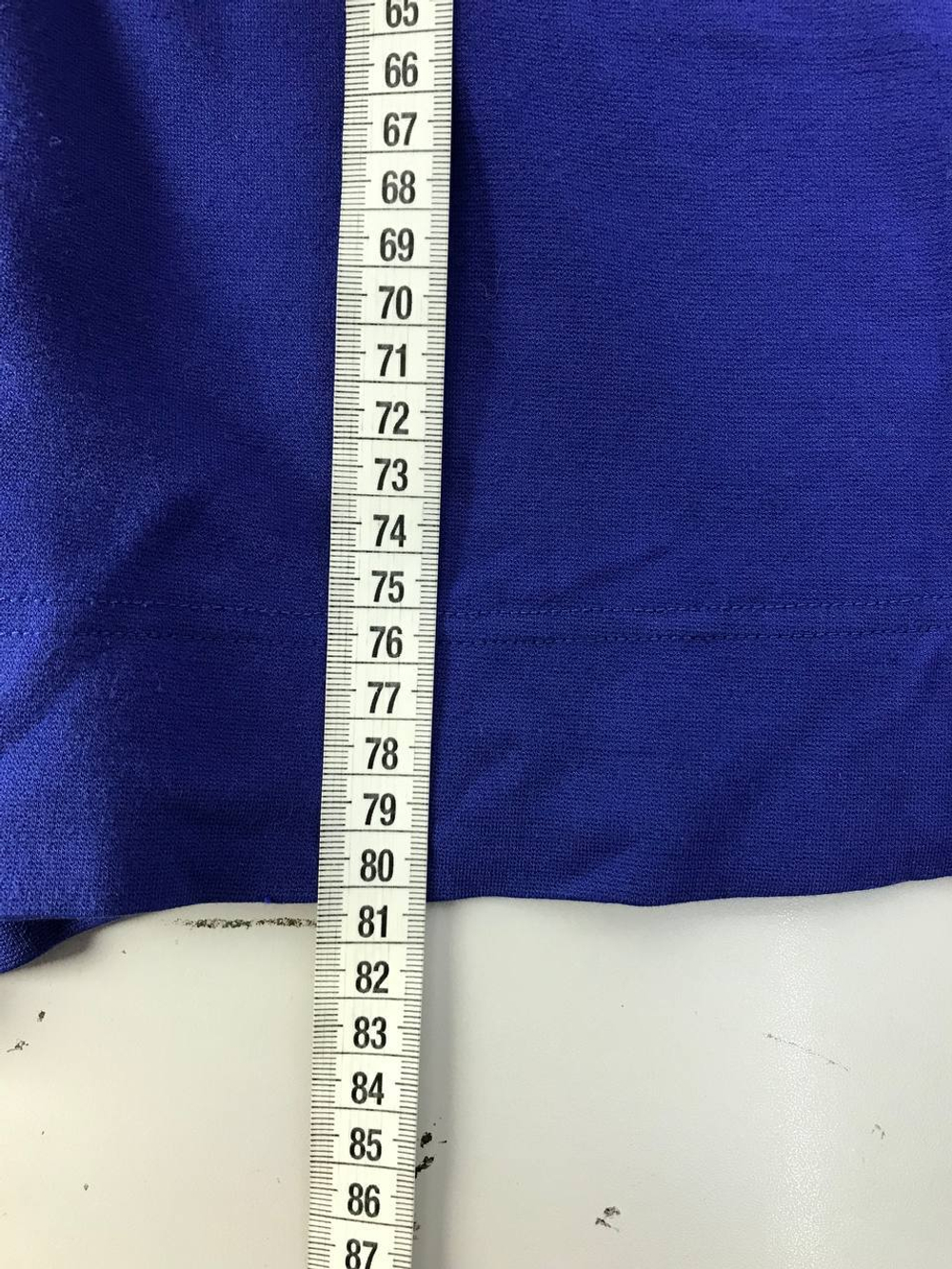 Платье Larro лаконичное 44 размер