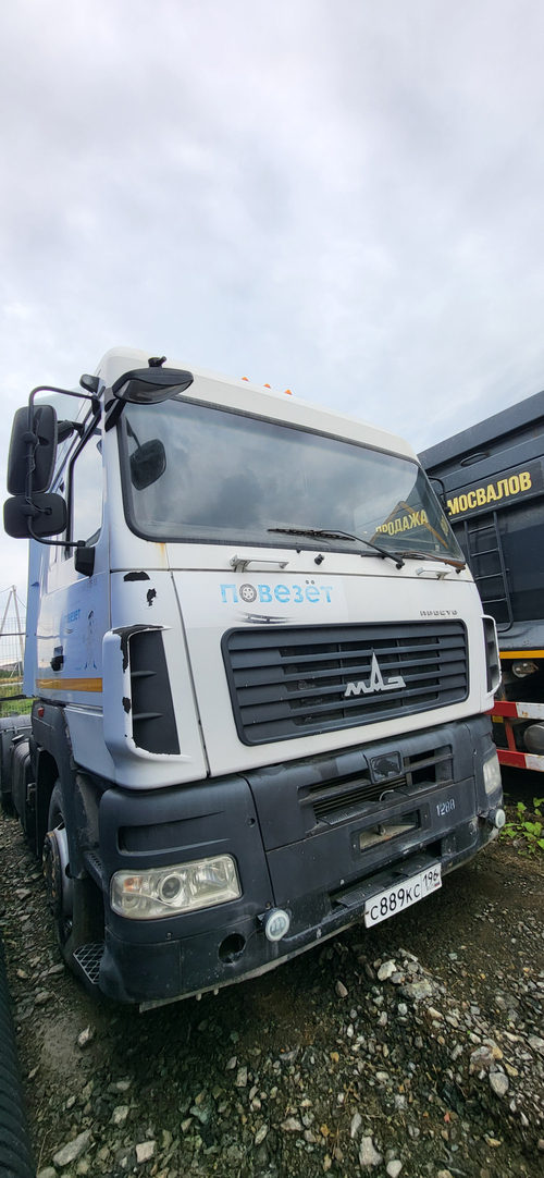 МАЗ 5440 4x2 Седельный тягач 5440В9-1420-031 (Дизельный, 11,1 л, 410 л.с., МТ)