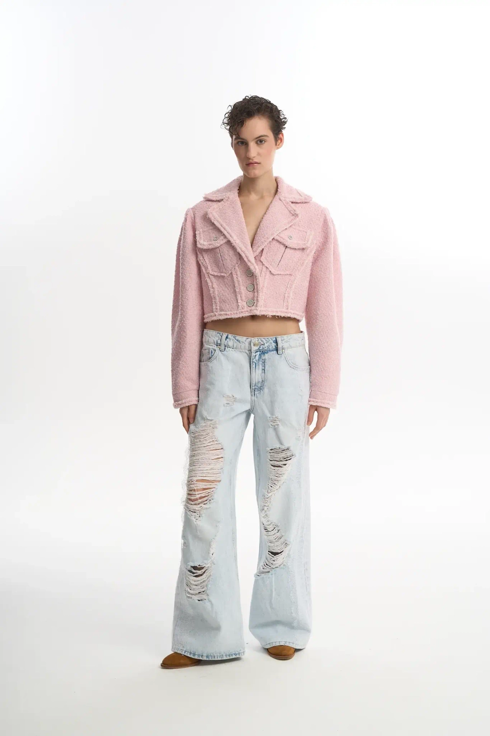 Жакет в байкерском стиле розовый