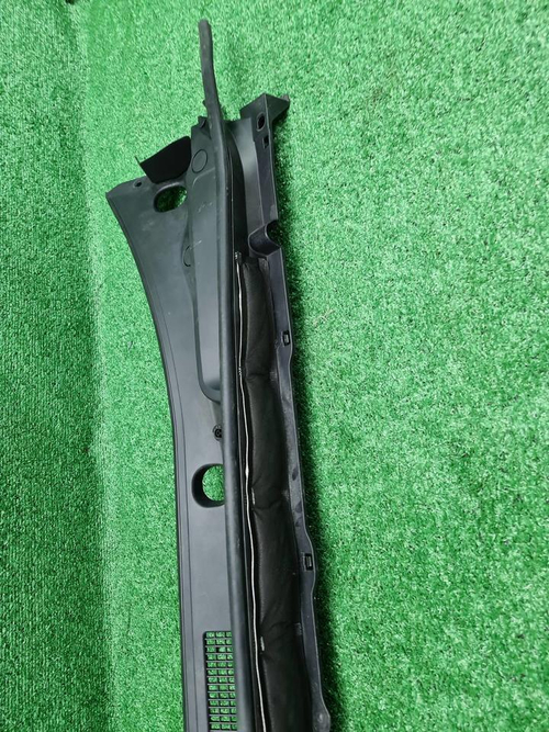 Жабо Lexus RX 5 (2022-н.в.)