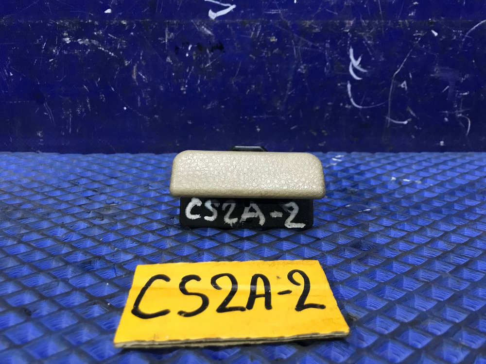 Бардачок пассажирский MITSUBISHI LANCER 2002