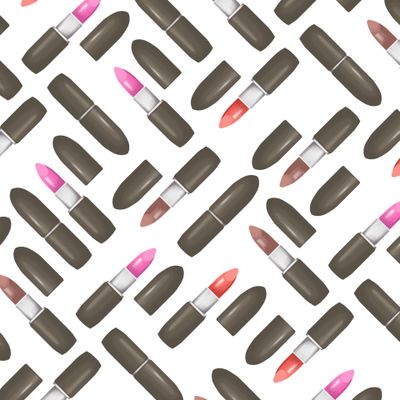 Губная помада в черном футляре