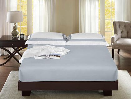 Простыня на резинке 180x200 Sharmes Aster Blue пастельно-синяя