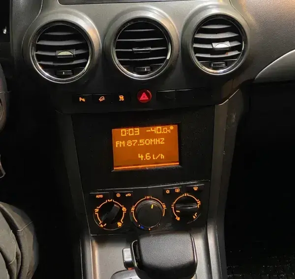 Магнитола для Opel Antara 2006-2015 (перенос БК вниз, черная) - Teyes LUX ONE 360 монитор 12.3" 2K QLED на Android 10, 6Гб+128Гб, CarPlay, 4G SIM-слот, 4 камеры в комплекте