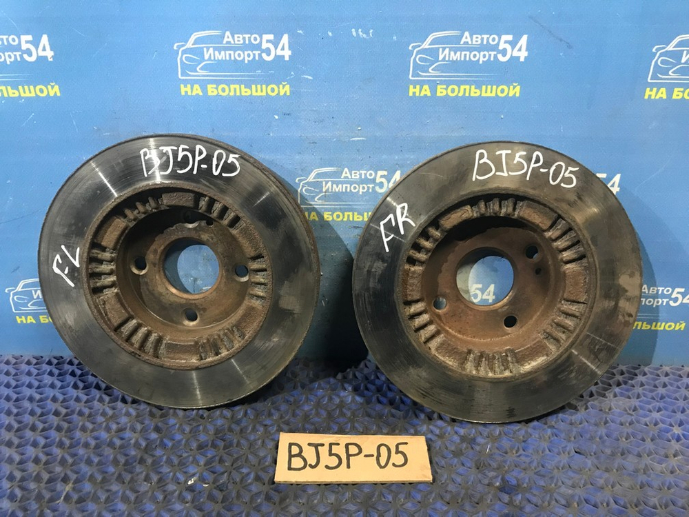 Диск тормозной передний MAZDA FAMILIA 2000