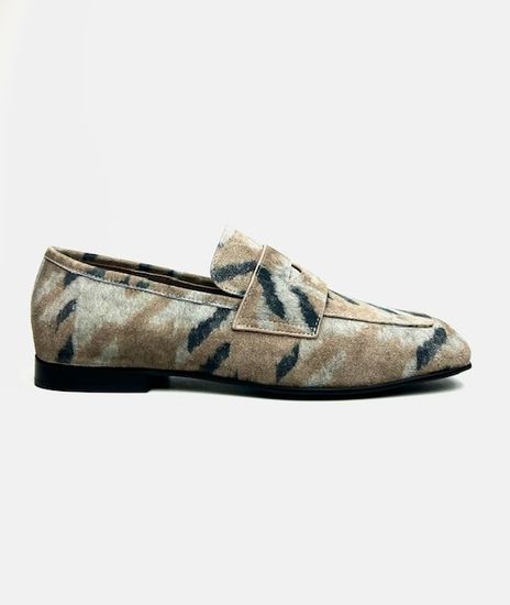 Лоферы женские