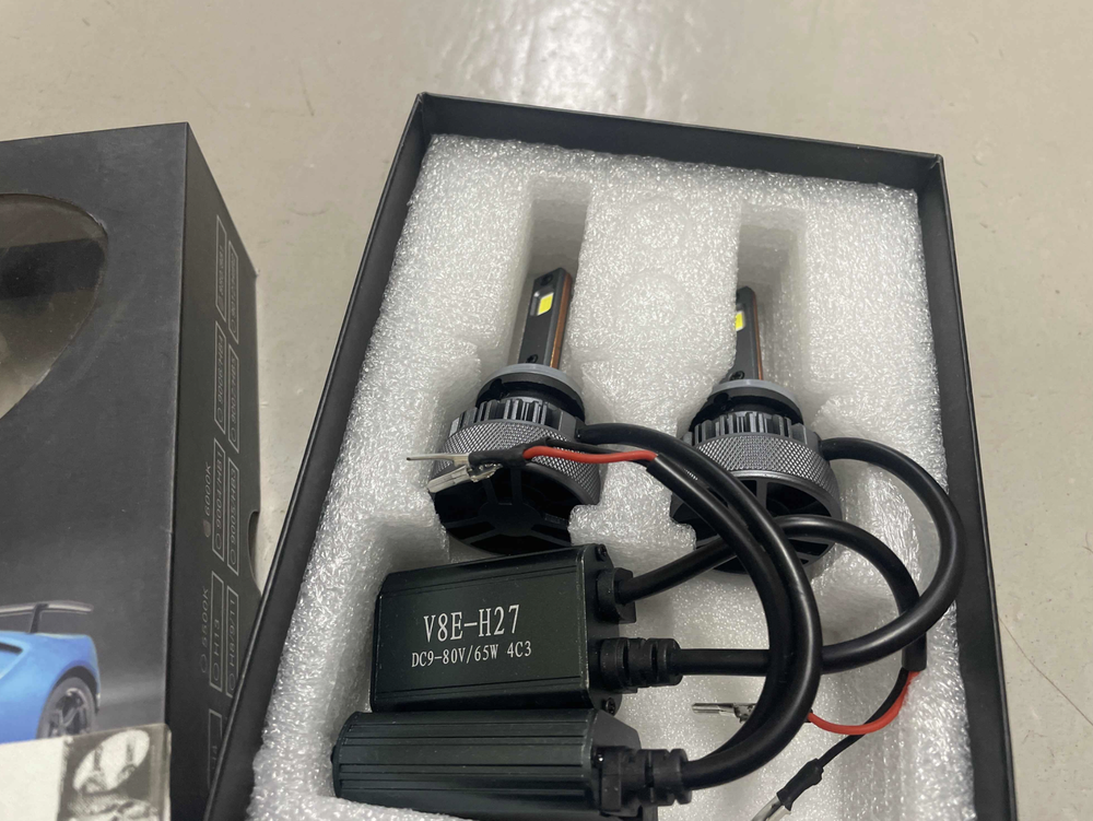 H27 (880) / Светодиодные LED лампы для авто, H27 (880), 12-24 вольта, 75 Вт, Серия V8 (2 шт. / комплект)