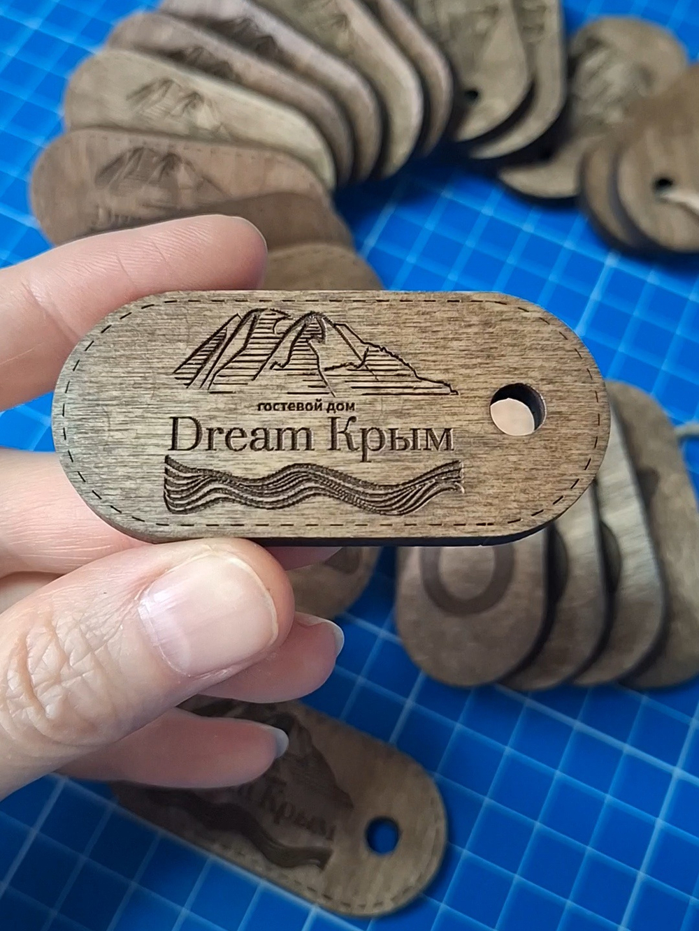 Брелки деревянные для ключей, номерные