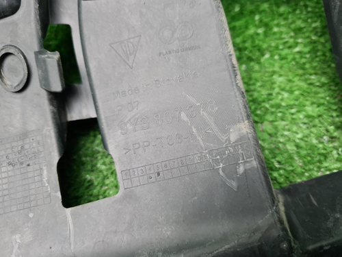 Кронштейн зад. бампера Porsche Cayenne Coupe 19-23