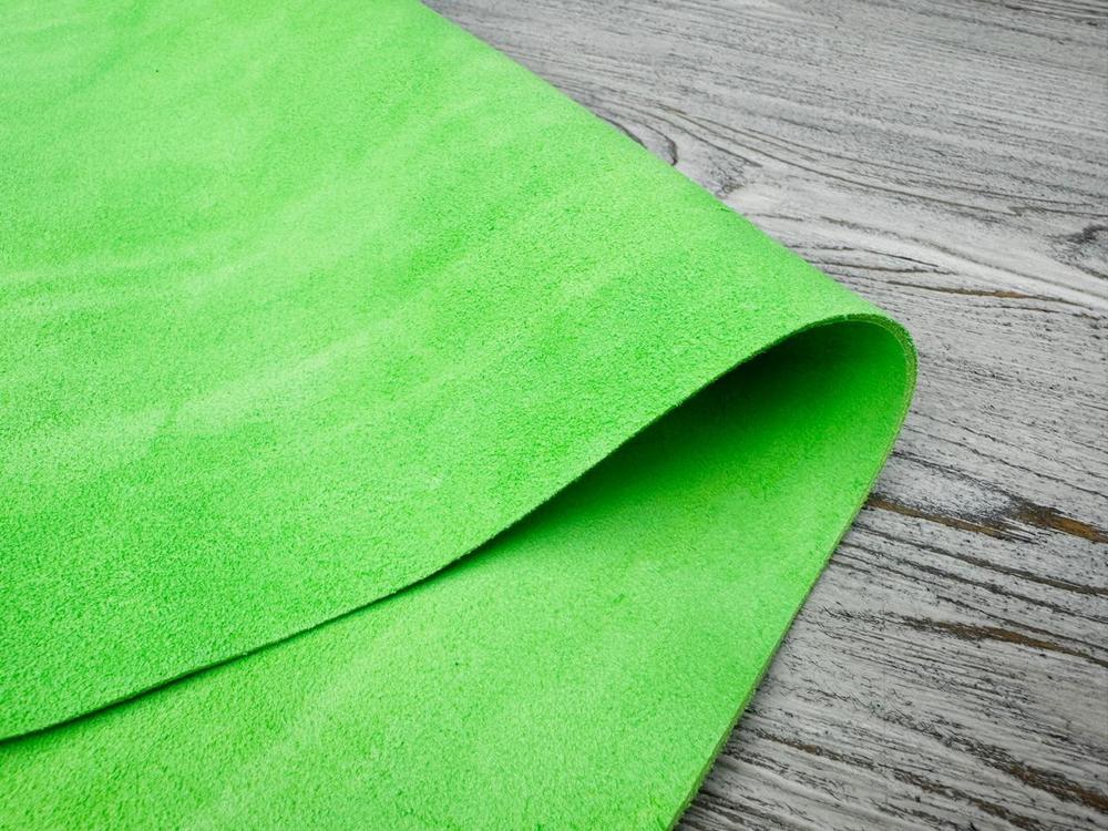 Fluo Lime (1,3-1,5-1,7 мм), цв. ярко-зеленый, замша