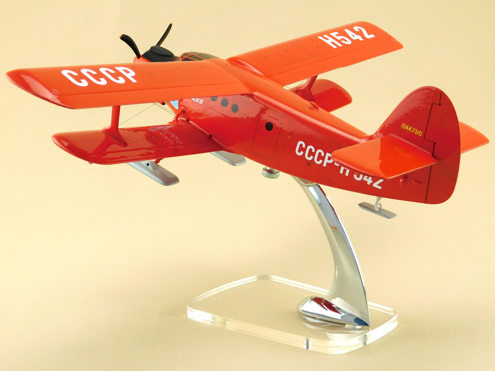 Модель самолета Ан-2 (М1:48, Полярная авиация)