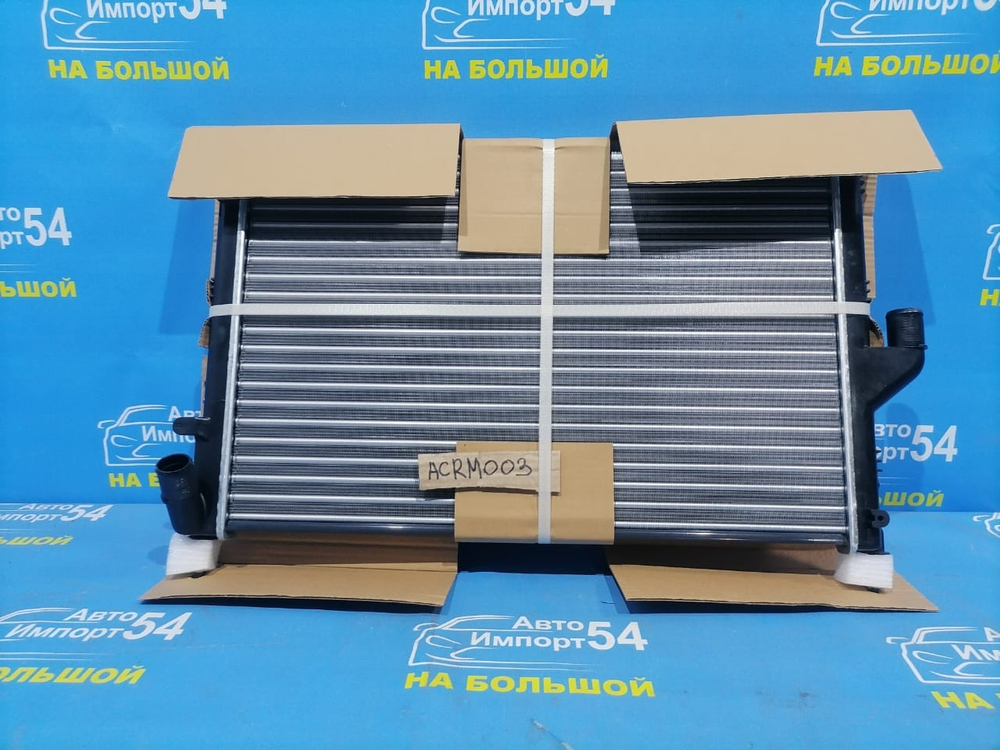 Радиатор двигателя RENAULT LOGAN 2004-20015