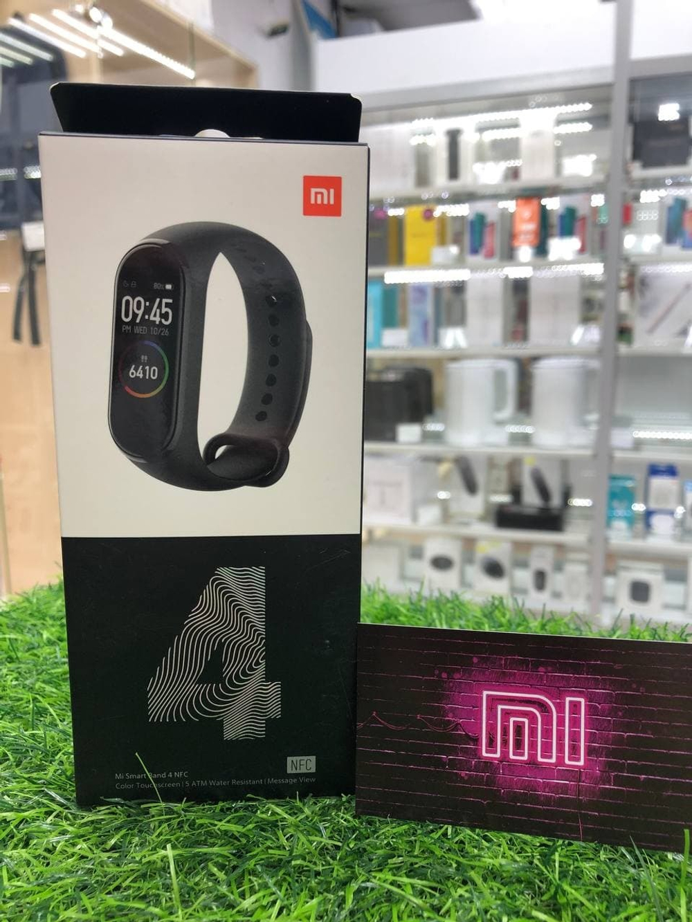 Фитнес-браслет Xiaomi Mi Smart Band 4 NFC