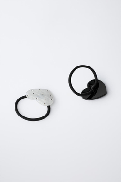 ZARA НАБОР ИЗ ДВУХ РЕЗИНОК ДЛЯ ВОЛОС «СЕРДЕЧКИ С БЛЕСТКАМИ», ЧЕРНЫЙ