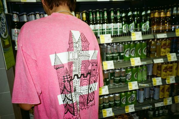 Футболка Замок розовая - фото 4