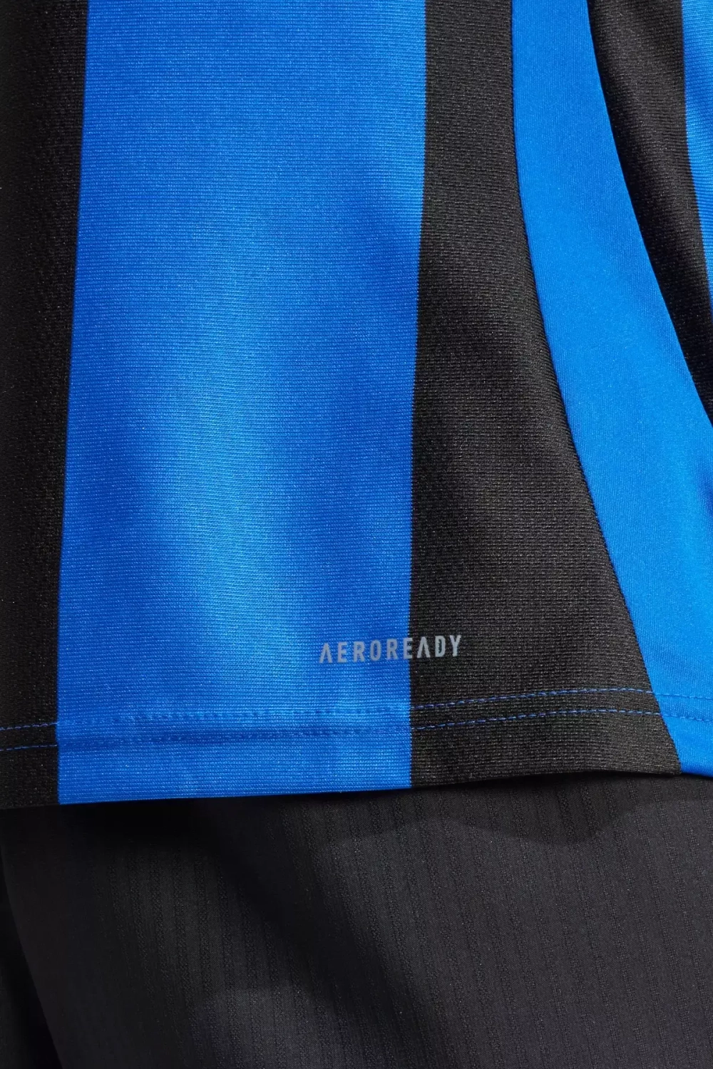 Футболка adidas Striped 24