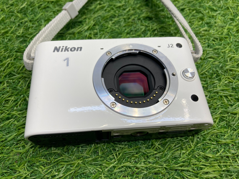 Nikon 1 J2 Kit 11-27.5mm 3.5-5.6